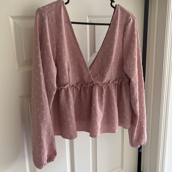 Pink Top - Picture 2 of 4